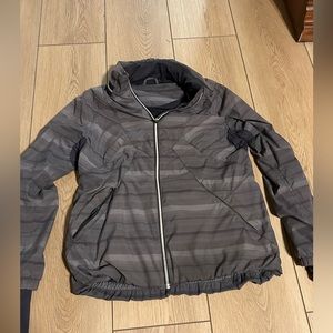 Lululemon grey jacket